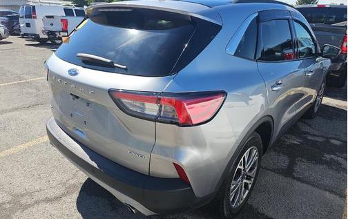 Iconic Silver Metallic 2022 Ford Escape SEL