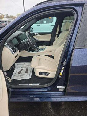Phytonic Blue Metallic 2023 BMW X5 xDrive40i