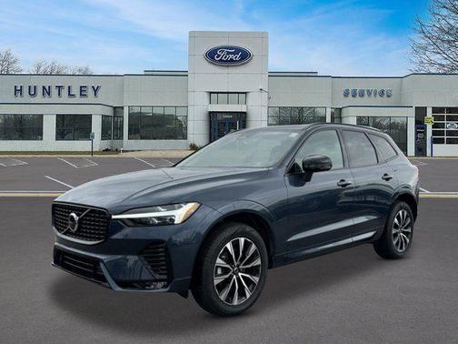Denim Blue Metallic 2025 Volvo XC60 B5 Core
