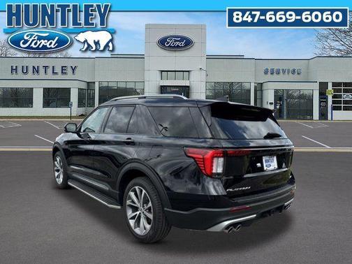 Black Metallic 2025 Ford Explorer Platinum