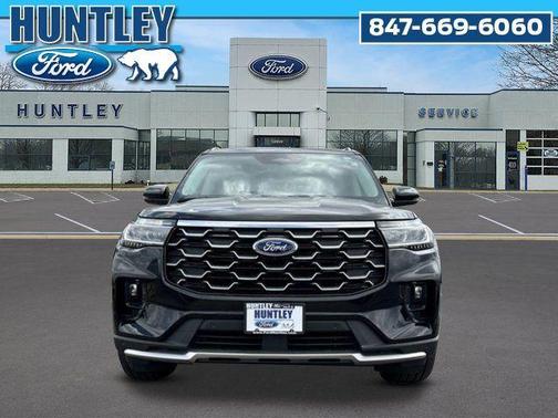 Black Metallic 2025 Ford Explorer Platinum