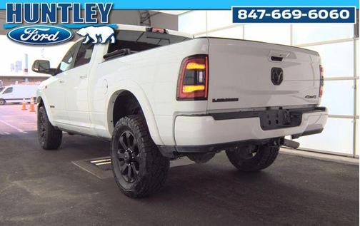 Bright White Clearcoat 2022 RAM 2500 Laramie Crew Cab 4x4 6'4' Box