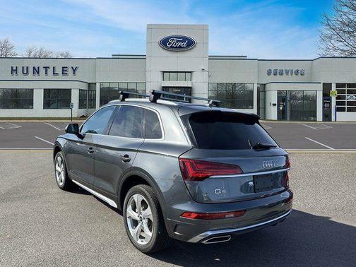 2022 Audi Q5 45 S line Premium Plus