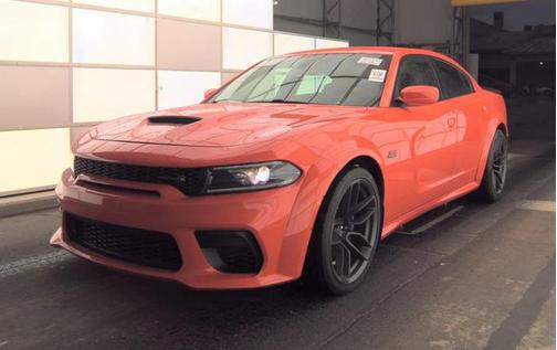 Go Mango 2022 Dodge Charger R/T Scat Pack