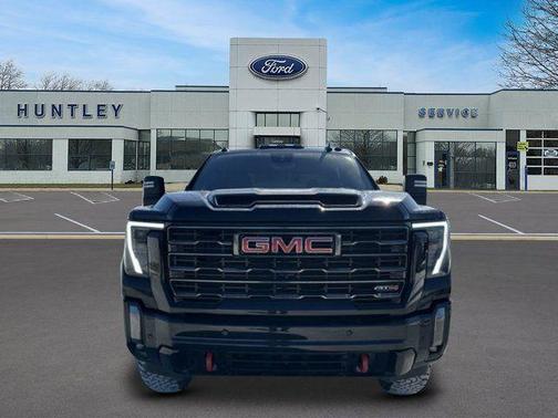 2024 GMC Sierra 2500 AT4