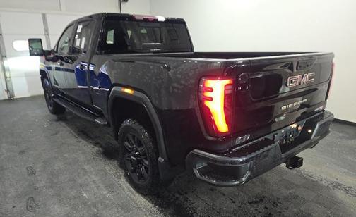 2024 GMC Sierra 2500 AT4