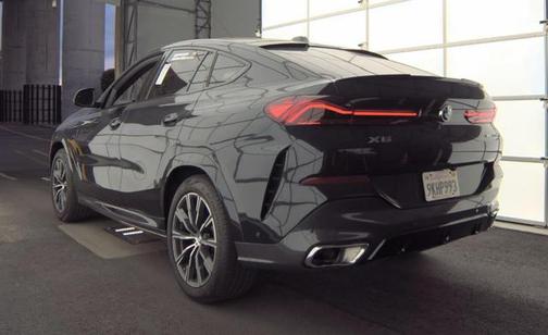 2024 BMW X6 xDrive40i