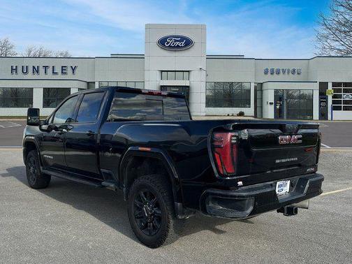 2024 GMC Sierra 2500 AT4