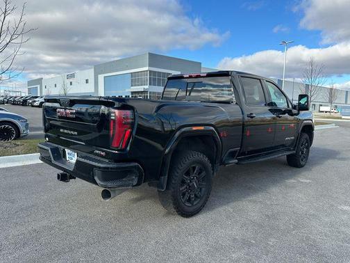 2024 GMC Sierra 2500 AT4