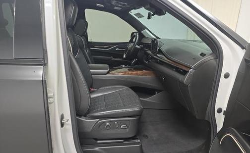 2021 Cadillac Escalade ESV Premium Luxury Platinum