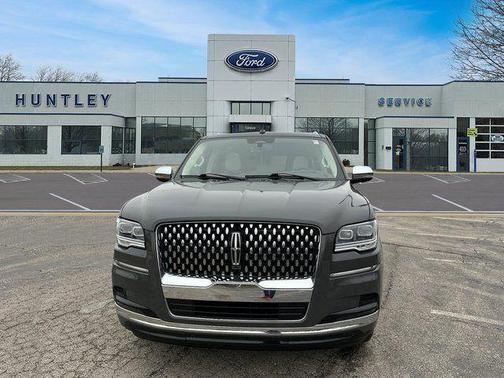 2022 Lincoln Navigator Black Label