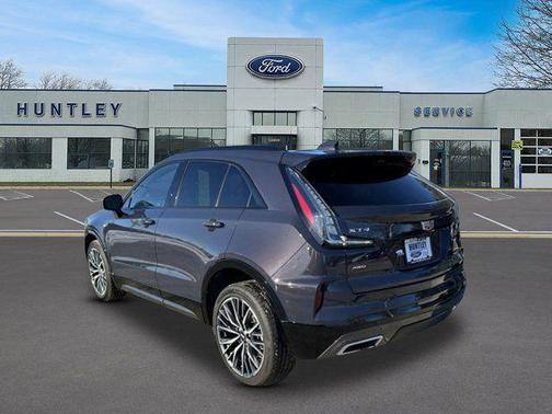 2024 Cadillac XT4 Sport