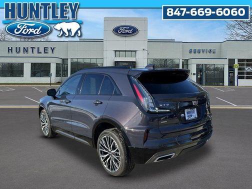 2024 Cadillac XT4 Sport