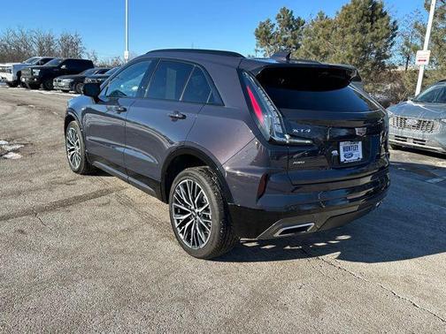 2024 Cadillac XT4 Sport