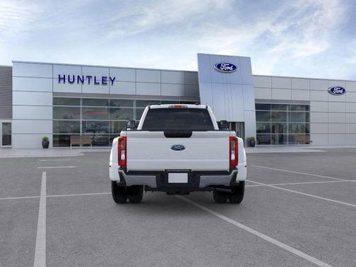 2026 Ford F-350 XLT