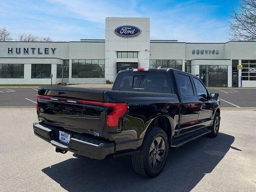 2022 Ford F-150 Lightning LARIAT