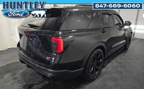 Agate Black Metallic 2023 Ford Explorer ST