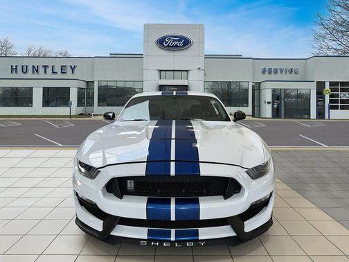 2018 Ford Shelby GT350 Base