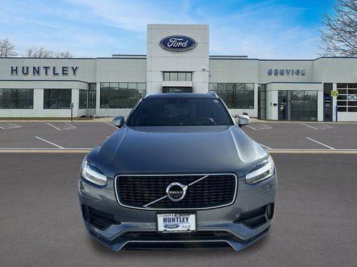 2019 Volvo XC90 T6 R-Design