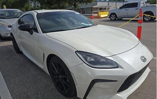 Halo 2022 Toyota GR86 Premium