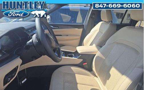 Diamond Black Crystal Pearlcoat 2022 Jeep Grand Cherokee 4xe Base