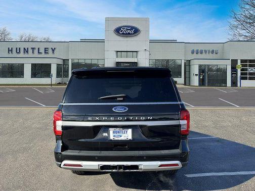 2023 Ford Expedition XLT