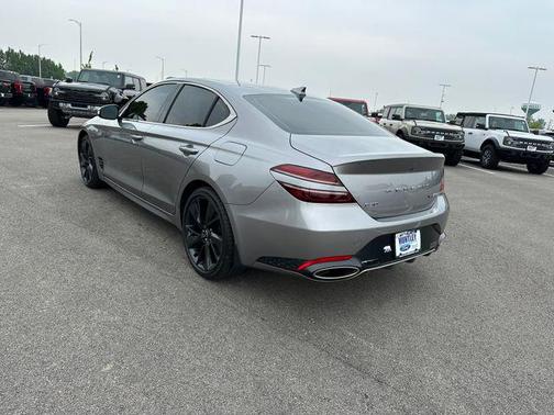 2022 Genesis G70 3.3T AWD