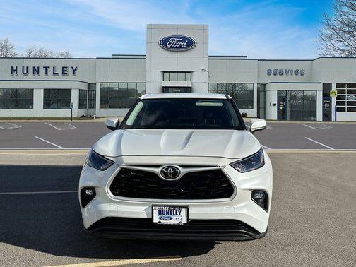 2023 Toyota Highlander L