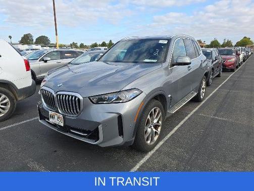 Gray Metallic 2024 BMW X5 xDrive40i