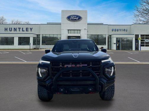 Onyx Black 2023 GMC Canyon AT4X