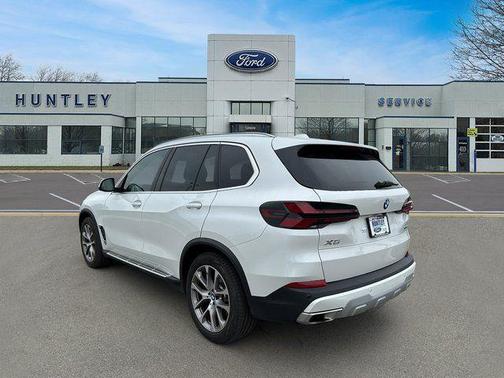 2025 BMW X5 xDrive40i