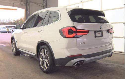 White 2023 BMW X3 xDrive30i
