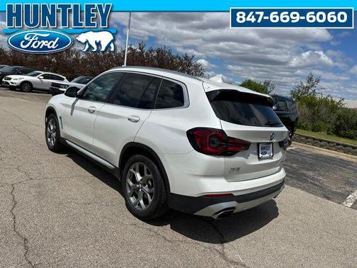 White 2023 BMW X3 xDrive30i