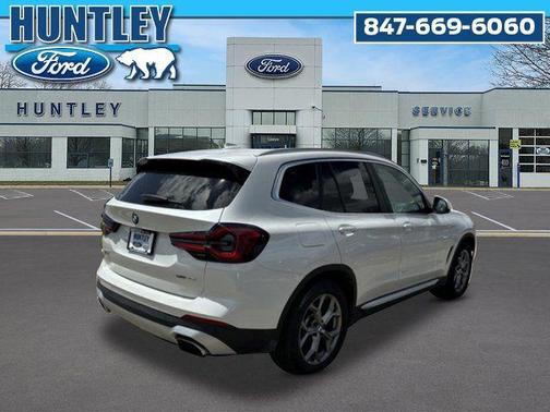 White 2023 BMW X3 xDrive30i