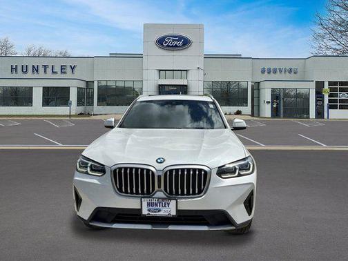 White 2023 BMW X3 xDrive30i