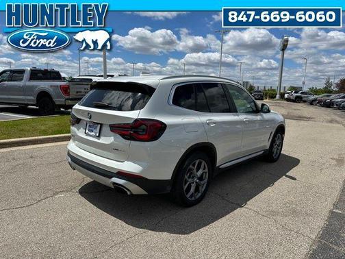 White 2023 BMW X3 xDrive30i