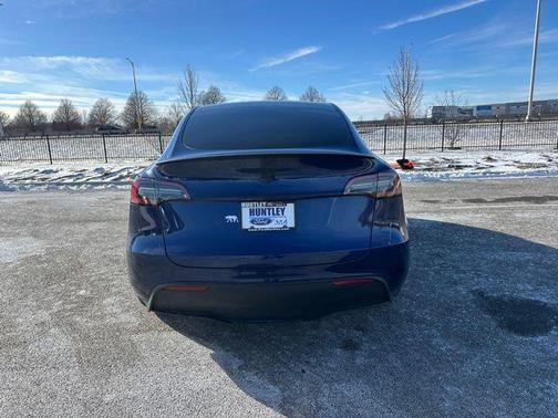 2024 Tesla Model Y Performance Dual Motor All-Wheel Drive