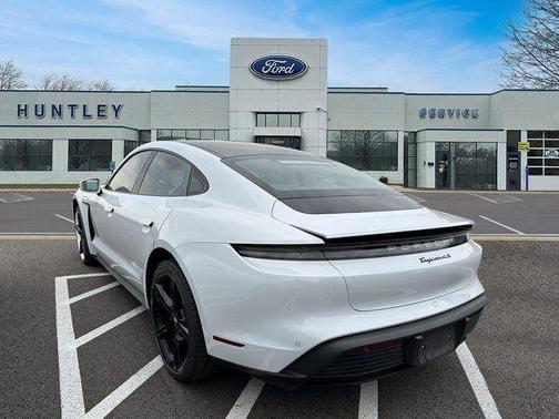2022 Porsche Taycan 4S