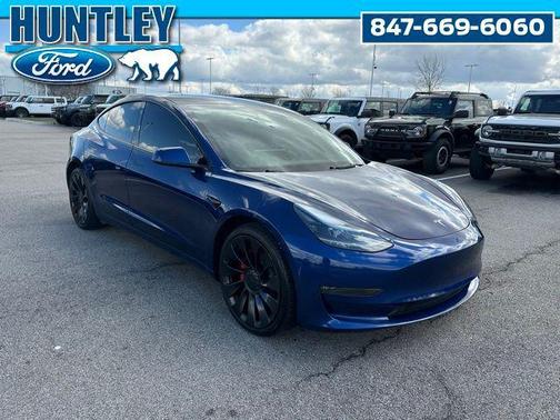 2023 Tesla Model 3 Performance