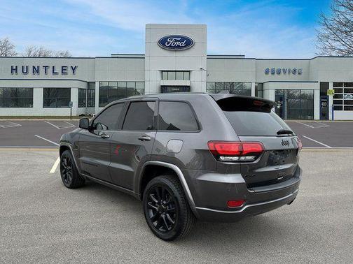 2021 Jeep Grand Cherokee Laredo