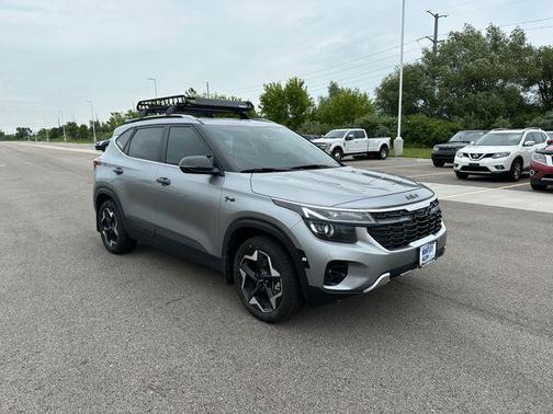 2024 Kia Seltos EX