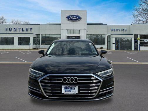 Mythos Black Metallic 2019 Audi A8 55
