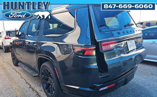 2023 Jeep Wagoneer Series II Carbide 4x4