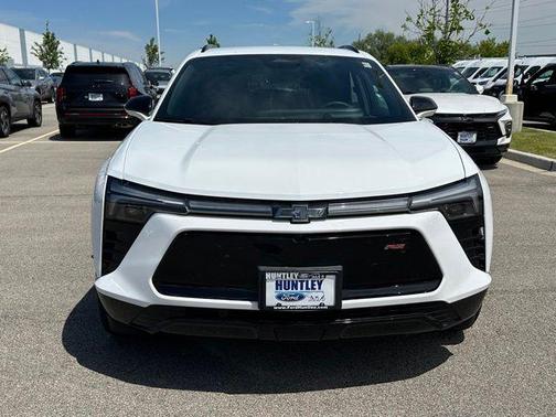 Summit White 2024 Chevrolet Blazer EV eAWD RS