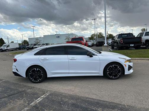 2021 Kia K5 GT-Line