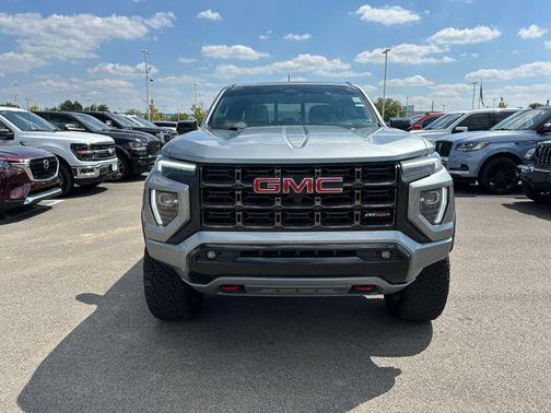 2023 GMC Canyon AT4X