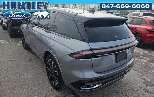 Lustrous Gray Metallic Clearcoat 2024 Lincoln Nautilus Reserve