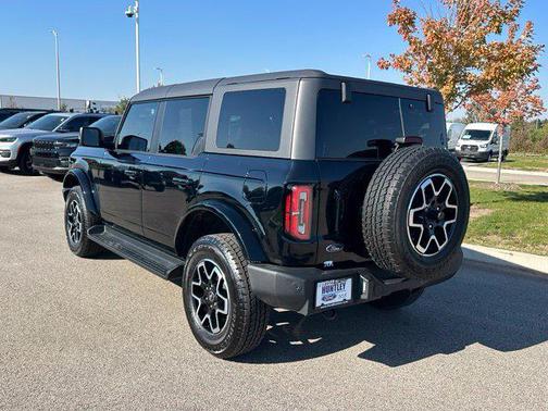 Shadow Black 2025 Ford Bronco Outer Banks