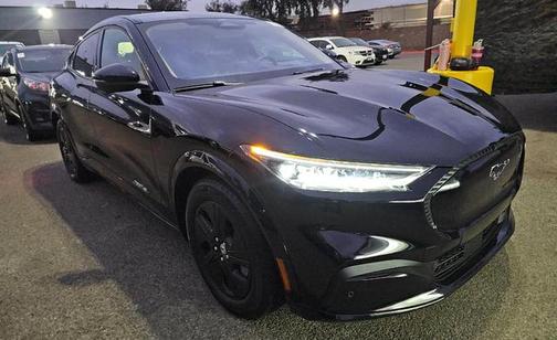 2023 Ford Mustang Mach-E California Route 1