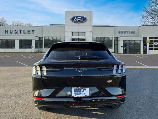 2023 Ford Mustang Mach-E California Route 1
